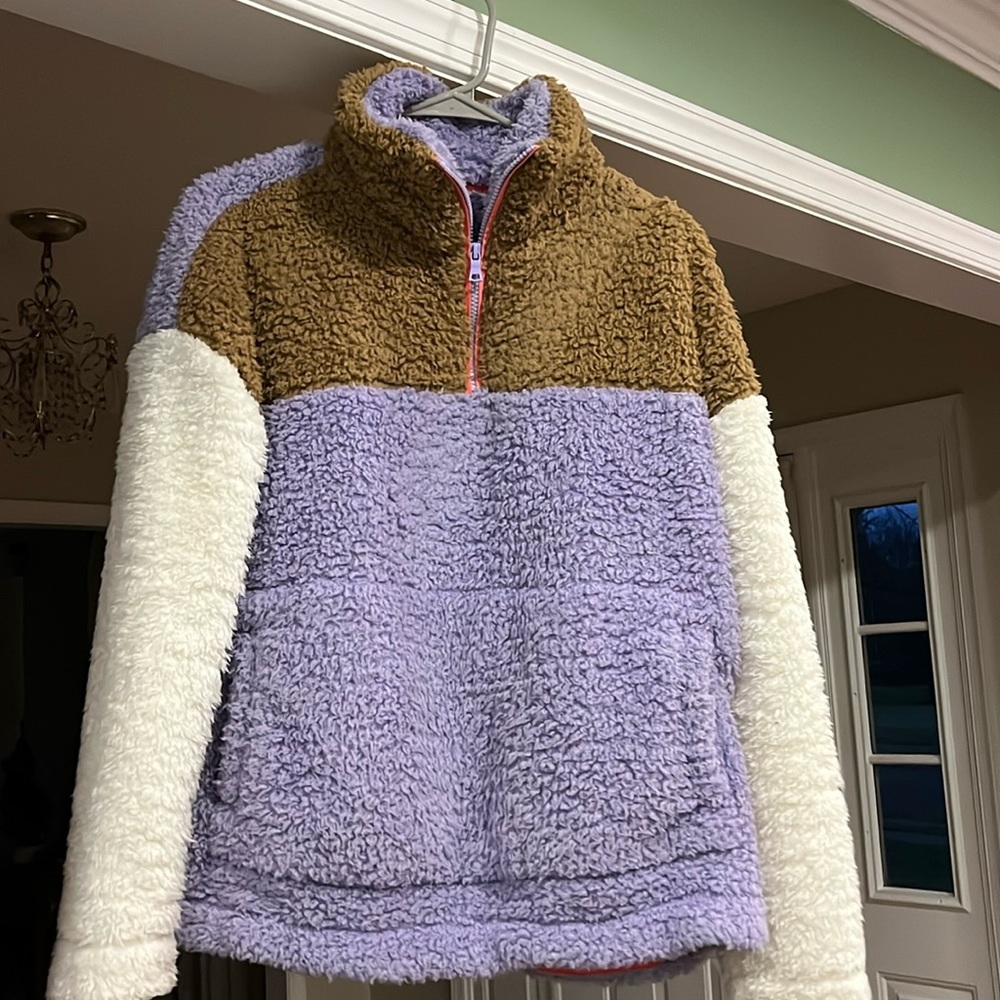 Size medium Sherpa pullover